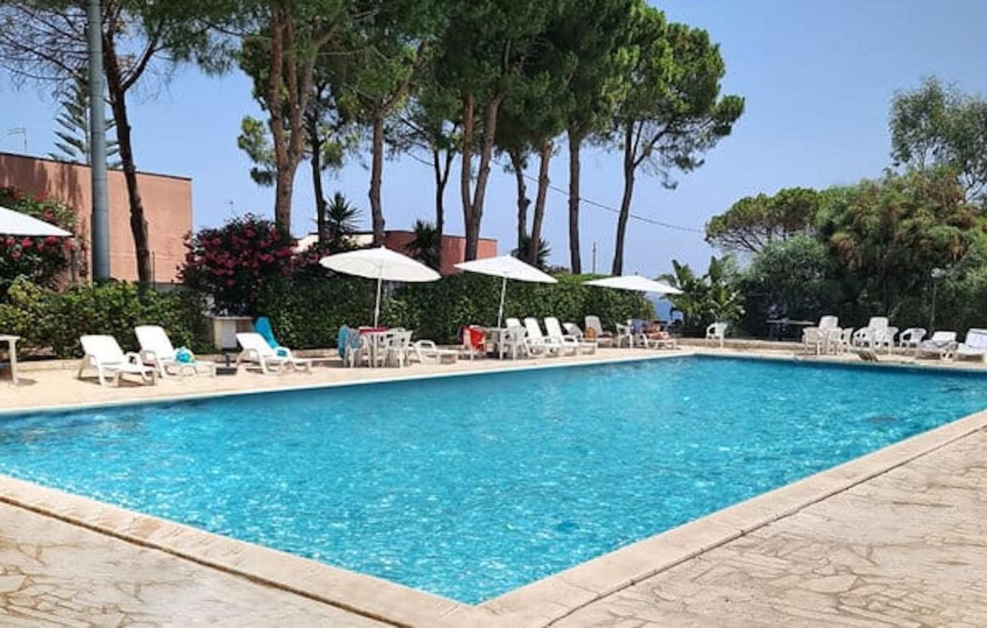 Les Calanques Audeandeb Apartment Аугуста Екстериор снимка